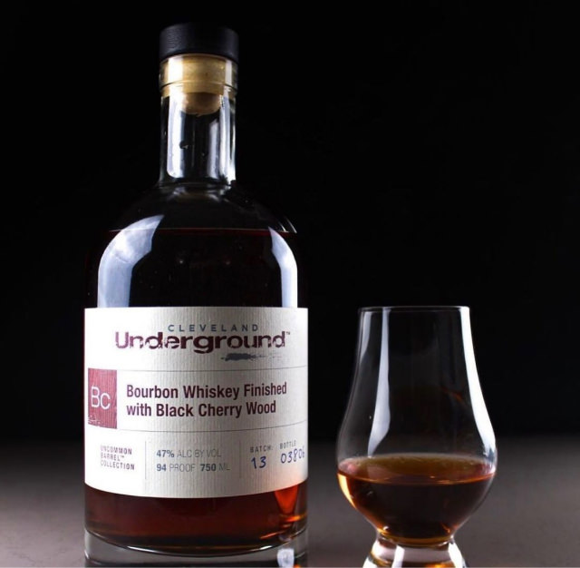 Cleveland Underground Bourbon Whiskey Finished with Black Cherry Wood1